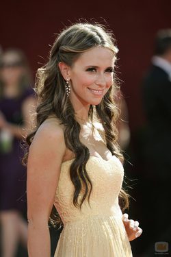 Jennifer Love Hewitt