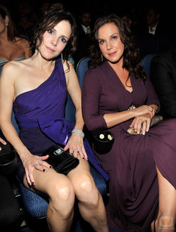 Mary Louise Parker y Elizabeth Perkins