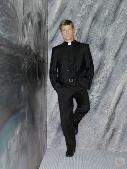 Joel Gretsch en \'V\'