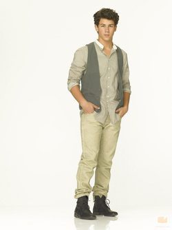 Nick Jonas, con chaleco