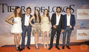 El reparto principal de 'Tierra de lobos' en el photocall