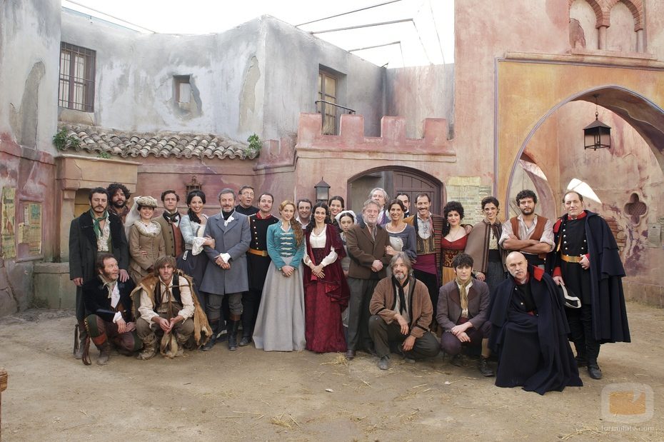 Elenco de 'Bandolera': Fotos - FormulaTV