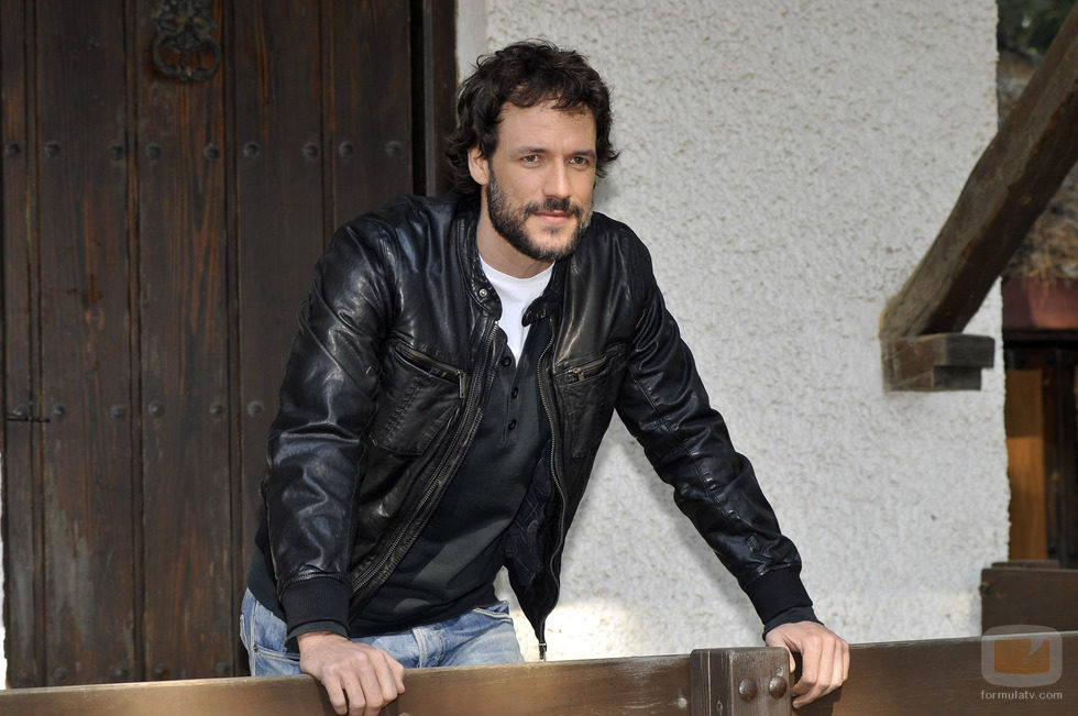 Daniel Grao es Raúl Pando en 'Luna, el misterio de Calenda' Fotos