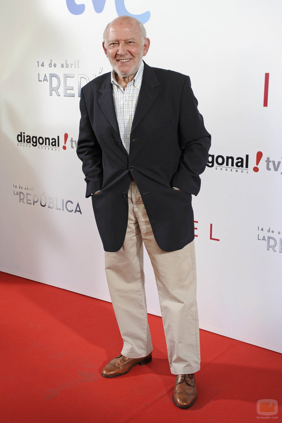 Álvaro de Luna en el photocall de la premier de 'Isabel' y lo nuevo de