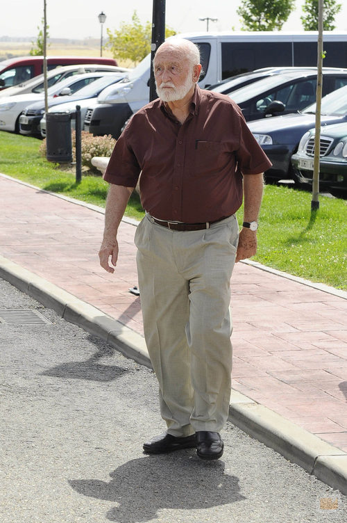 Fernando Chinarro en el velatorio de Sancho Gracia Fotos en FormulaTV