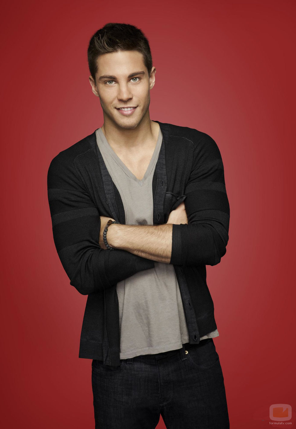 WESTON BRODY - Dean Geyer