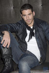 Miguel �ngel Silvestre, en la rueda de prensa fin de temporada de 'Sin tetas no hay para�so'