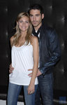 Miguel �ngel Silvestre y Amaia Salamanca, en la rueda de prensa fin de temporada de 'Sin tetas no hay para�so'