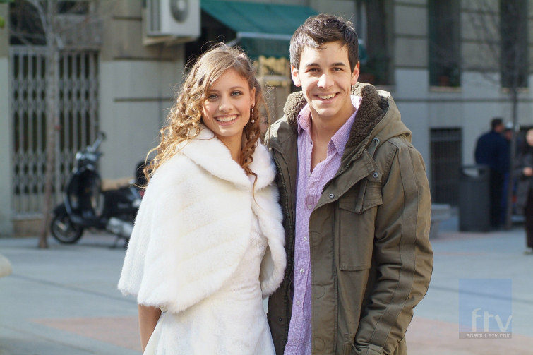 Mario Casas y Michelle Jenner