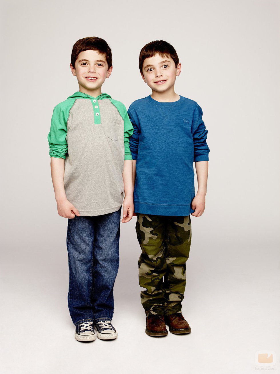 Charles y Vincent Reina son Nicholas y Harrison Broderick en 'The