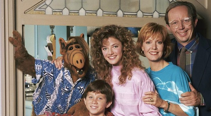 Alf junto a la familia Tanner en 'Alf'