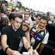 alonso y sus fans