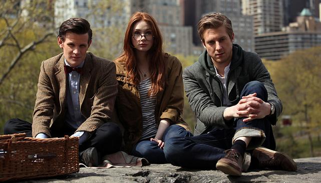 El Doctor, Amy y Rory en Central Park