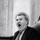 En tiepo ELECTORAL esos se RASCAN el CULO luego te dan la MANO.