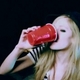 Avril en el video de Rihanna