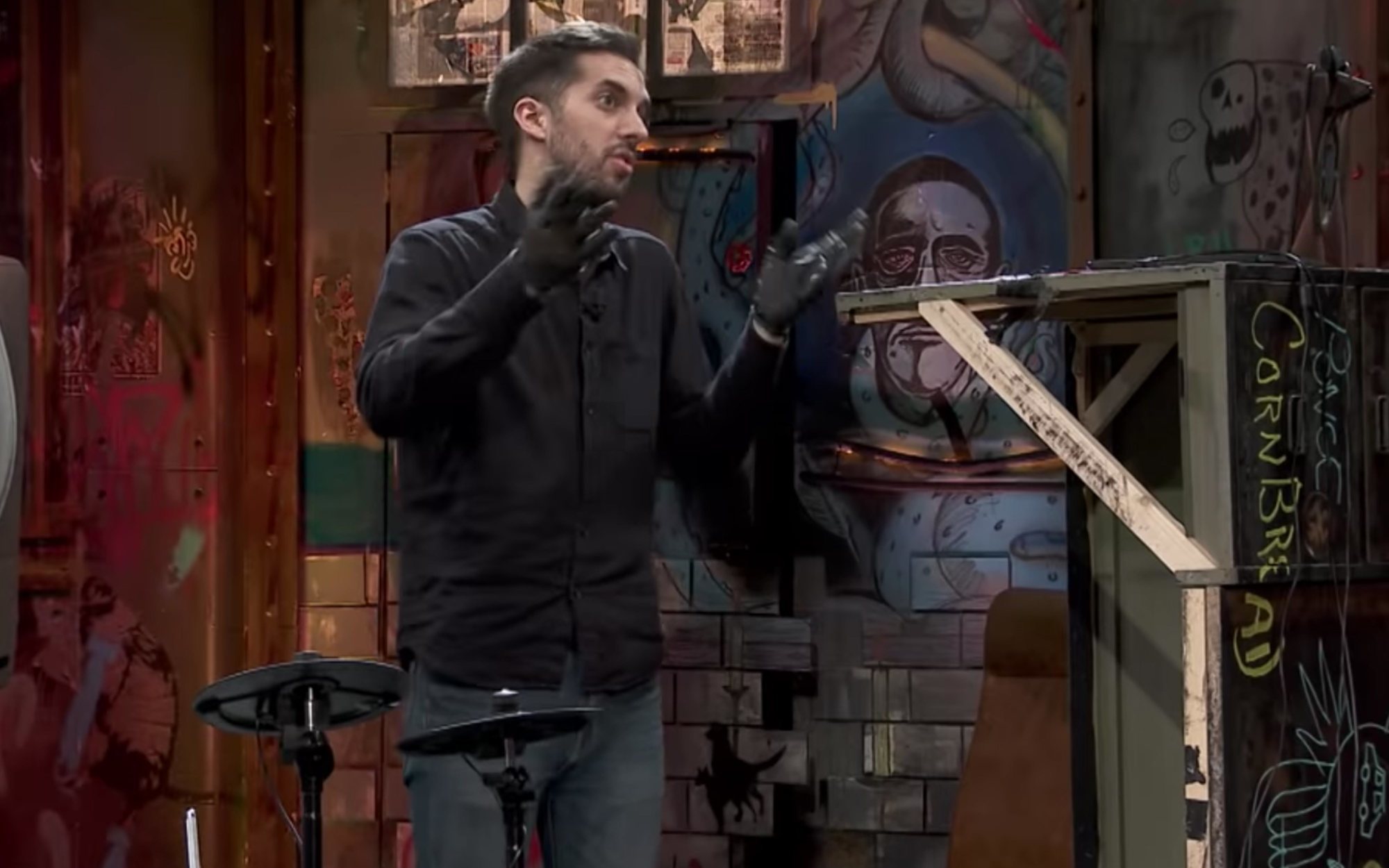 Broncano se pone serio para alertar sobre el coronavirus: "Ahora es cuando menos hay que confiarse"