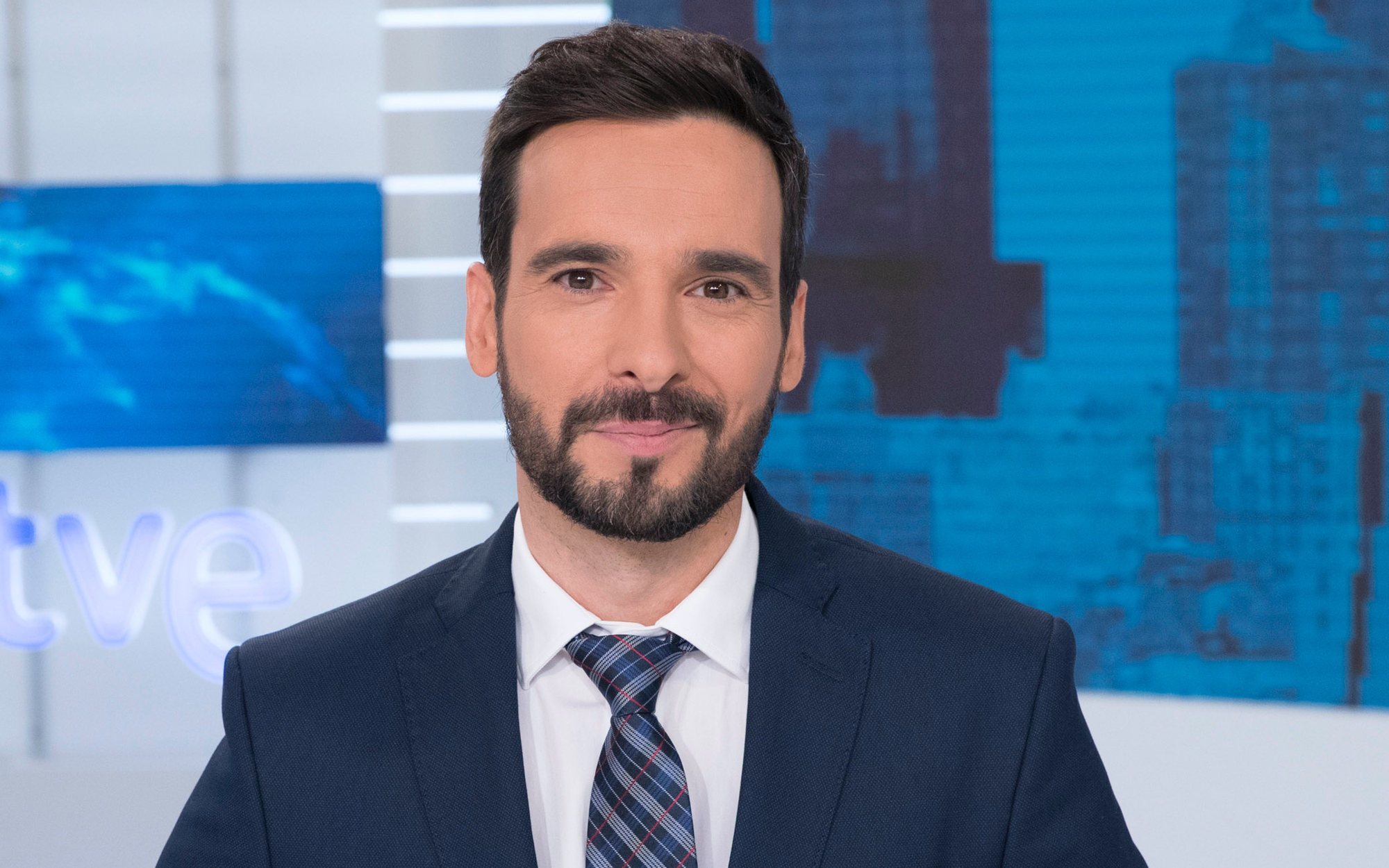 Lluís Guilera conducirá un nuevo debate político en La 1 en el prime time de los sábados