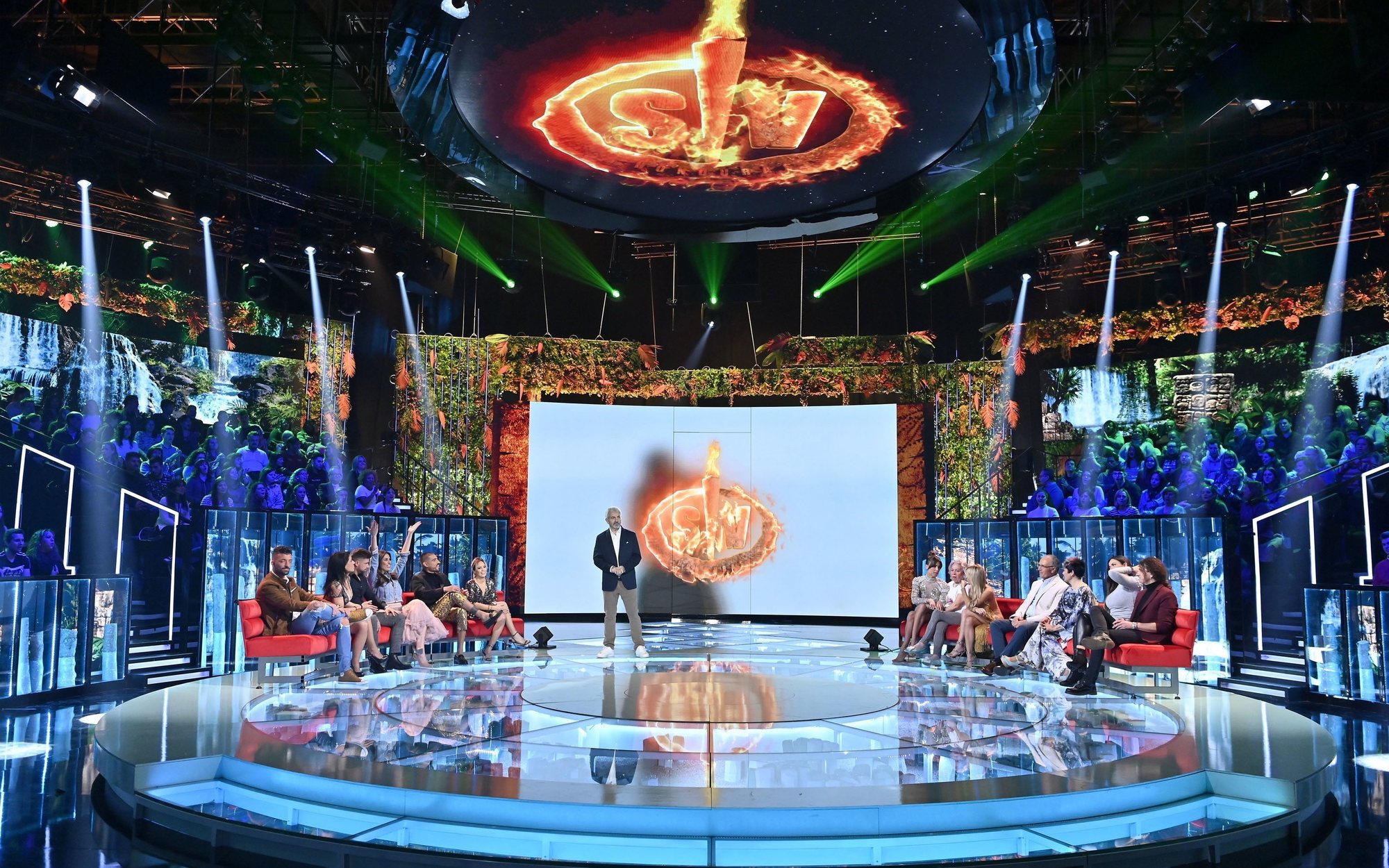 'Supervivientes 2020': Telecinco programa un último especial con Carlos Sobera antes de la final