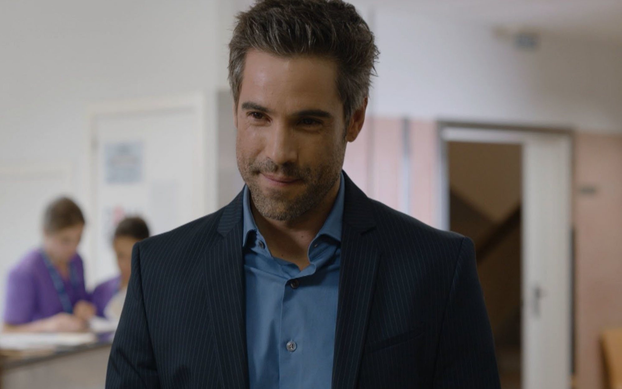 'Amar es para siempre': Unax Ugalde será un moderno cura en la novena temporada