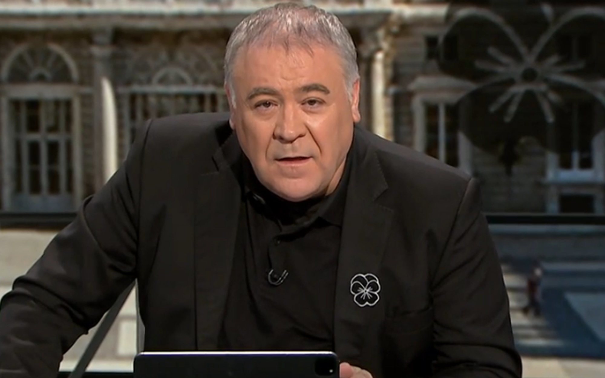 Ferreras critica a Díaz Ayuso por sus reproches políticos en el homenaje a las víctimas del covid-19