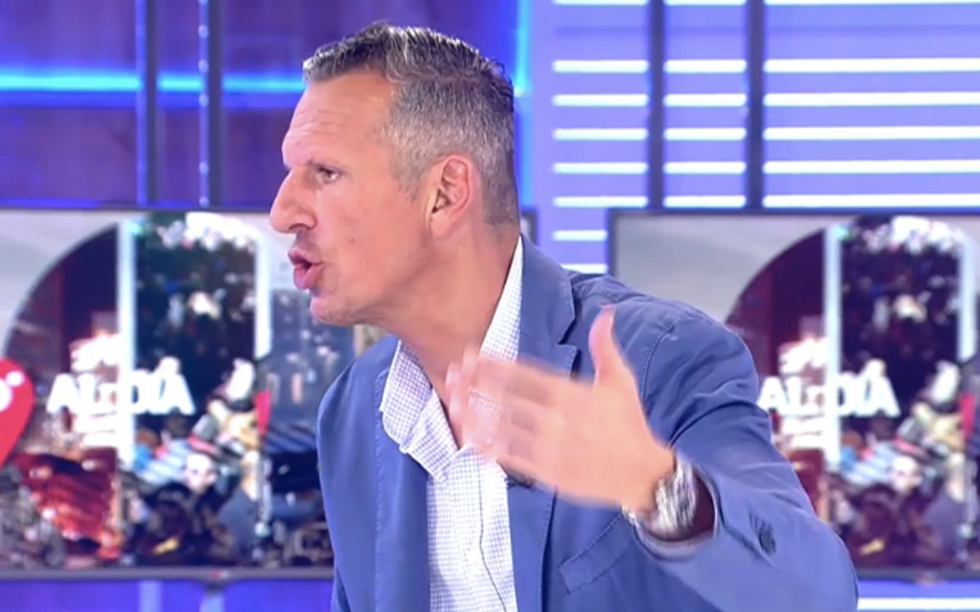 La reprimenda de Joaquín Prat a Monedero por cuestionar a una reportera: "No te lo voy a permitir"