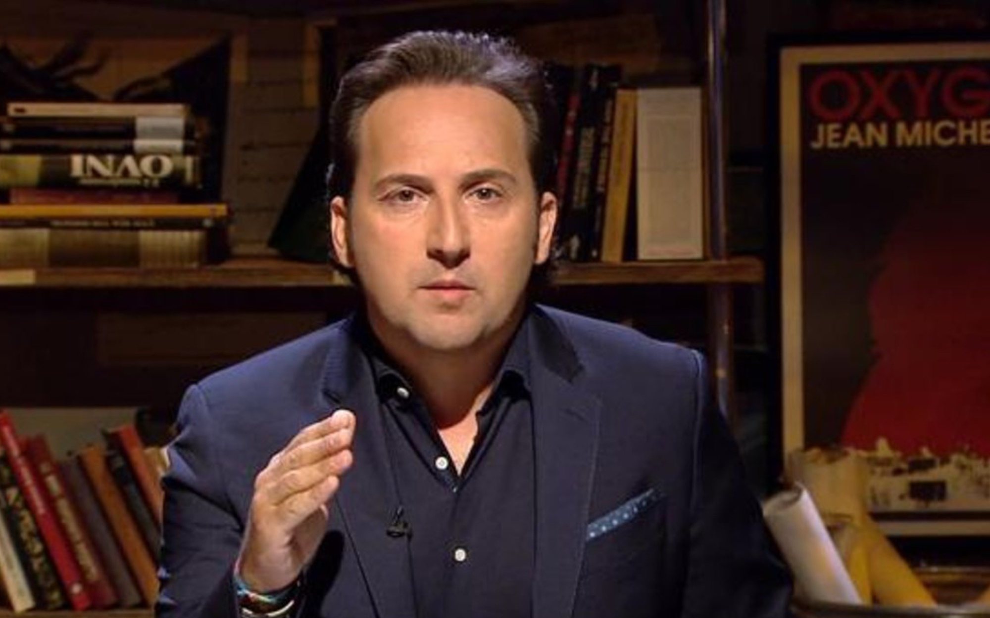 Iker Jiménez alucina con el engaño Gobierno sobre el coronavirus: "No me lo puedo creer"