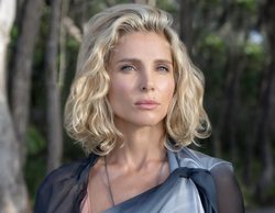 Elsa Pataky sale de su coche por la ventanilla al quedar atrapada por una riada