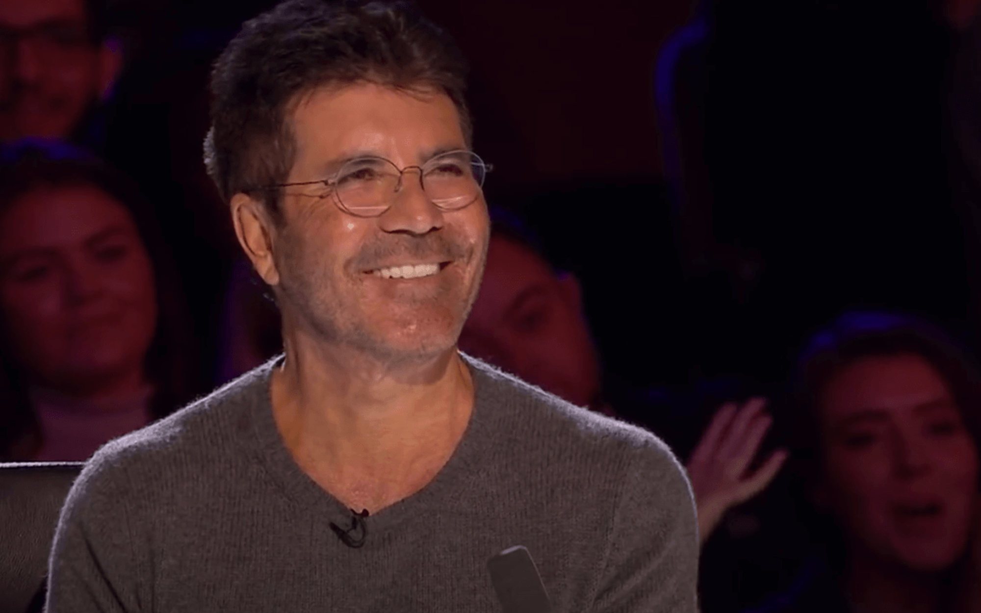 Simon Cowell, hospitalizado y operado de la espalda tras sufrir un accidente de bicicleta