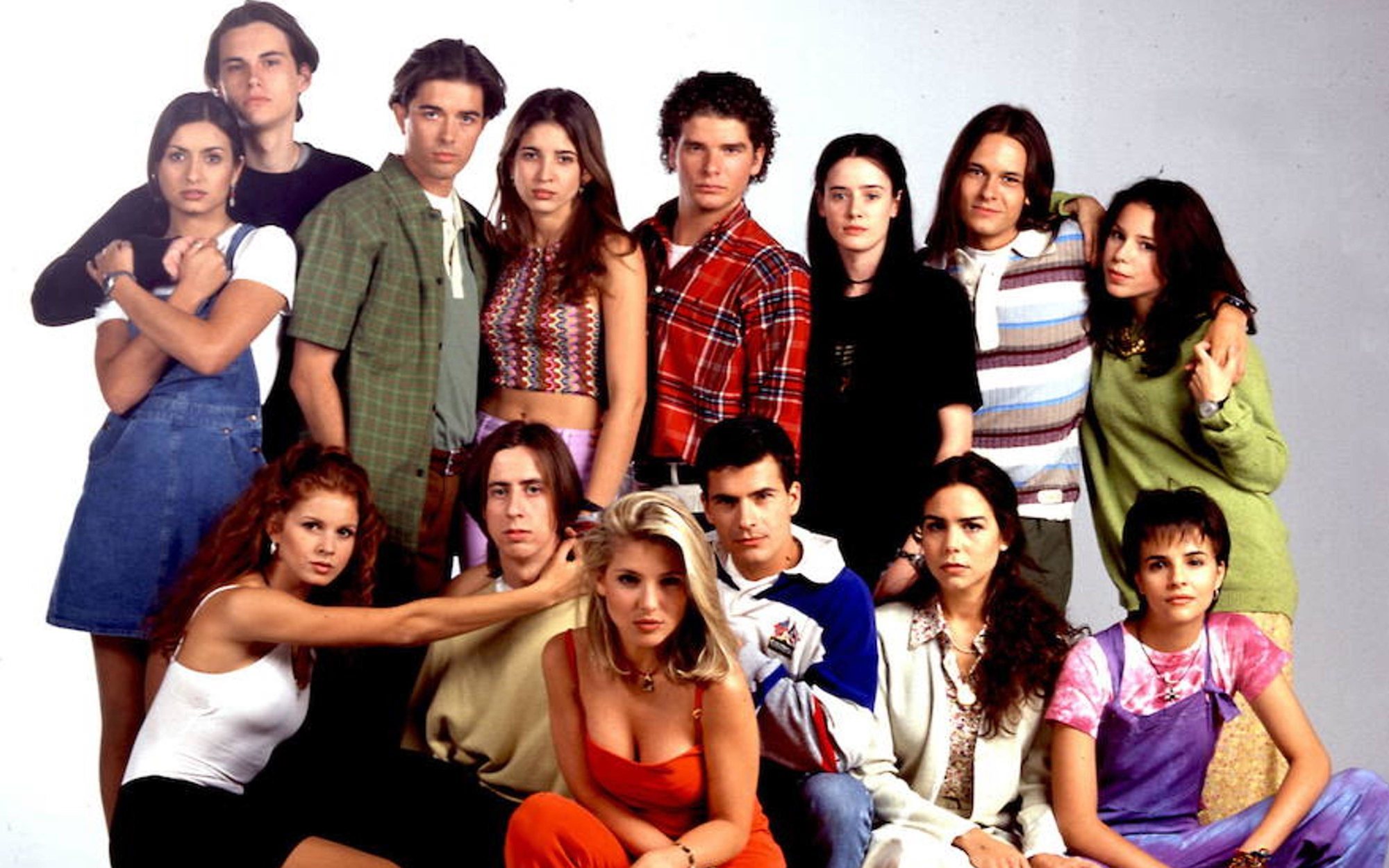 'Al salir a clase' vuelve a Mediaset con una reemisión diaria en Divinity