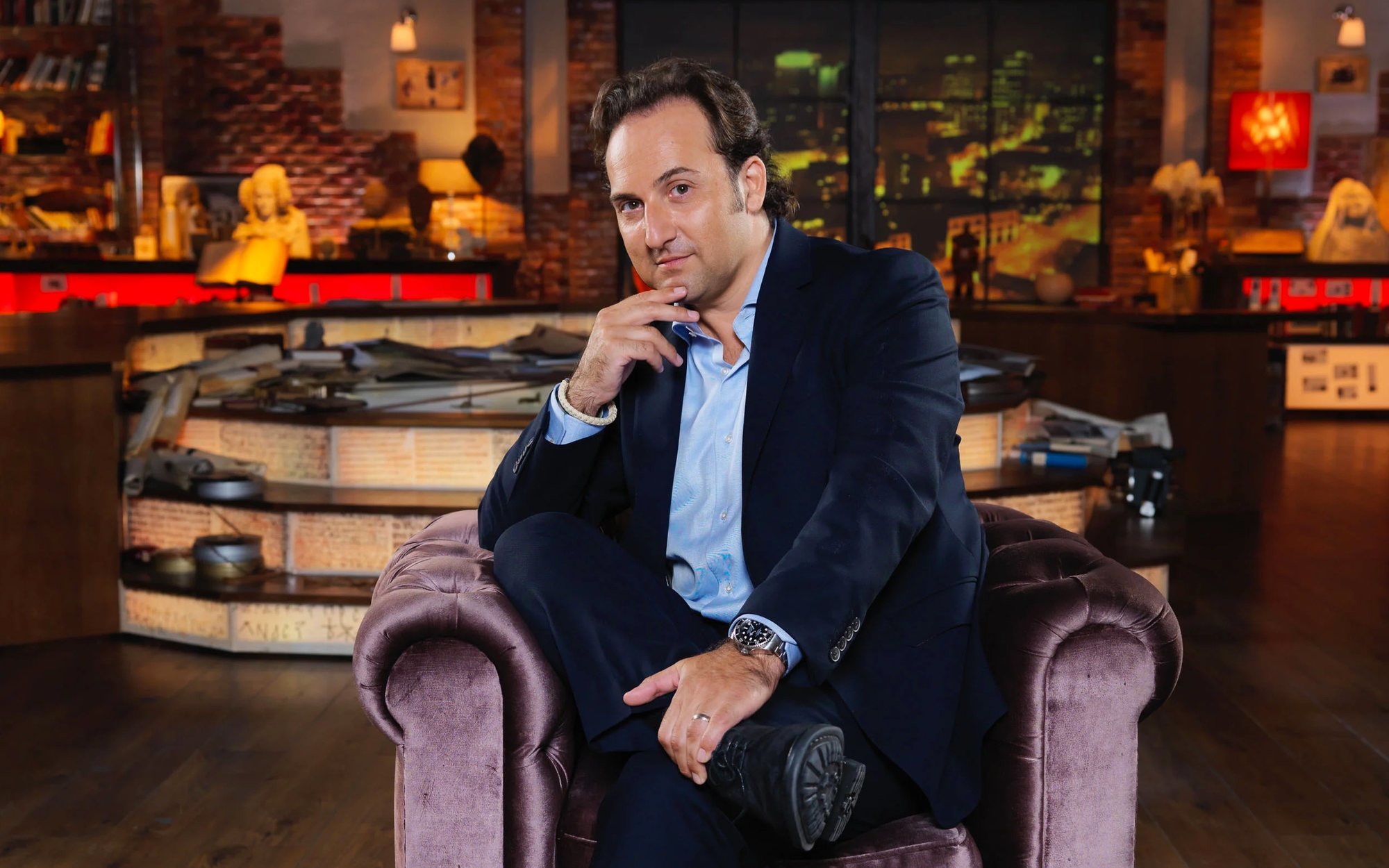 'Cuarto Milenio' regresa a Cuatro con los especiales "Origen" y "Horizonte" sobre la Covid-19