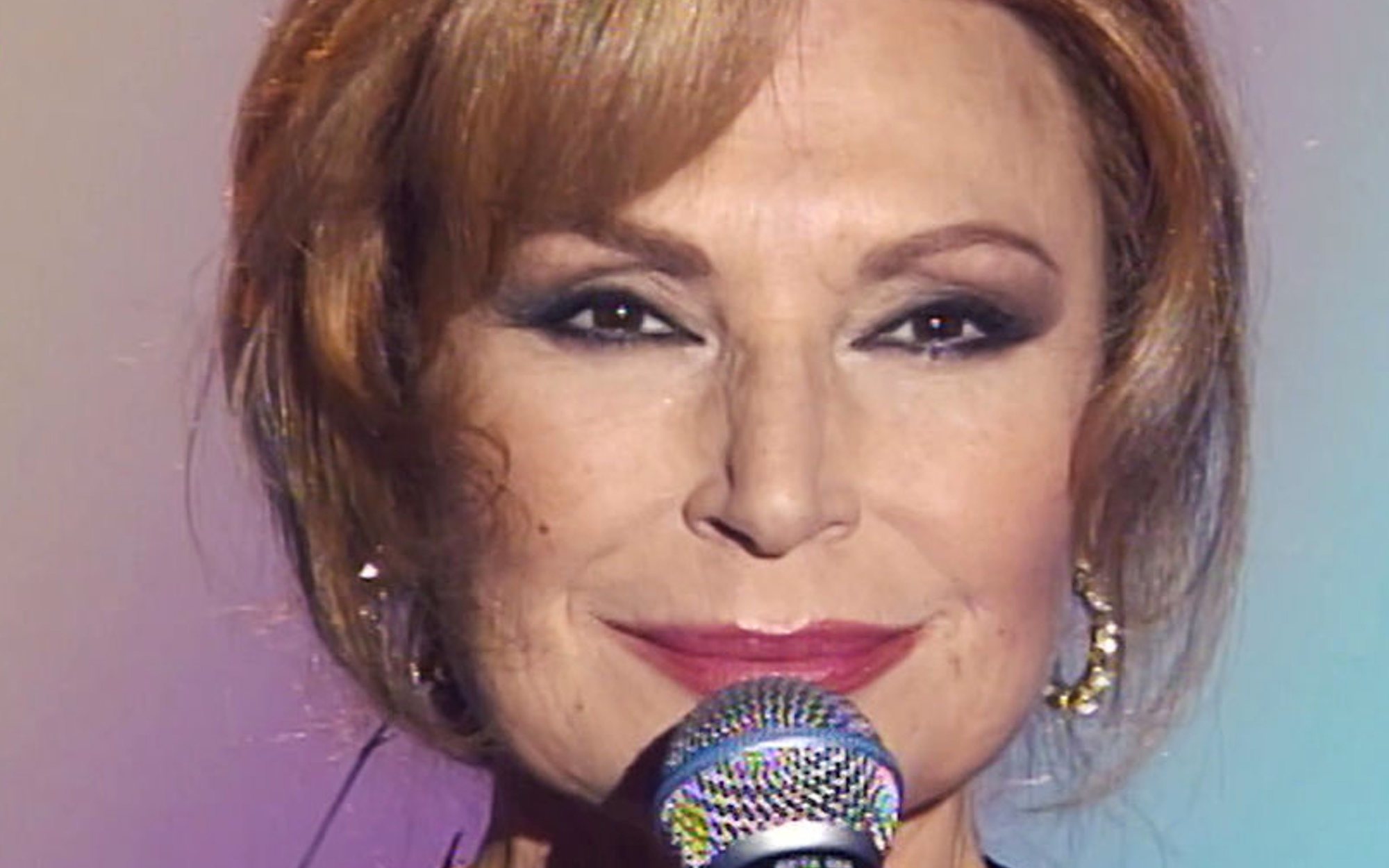 María Teresa Campos envía un mensaje a Rocío Jurado: "Algún día se hará justicia con tu hija"