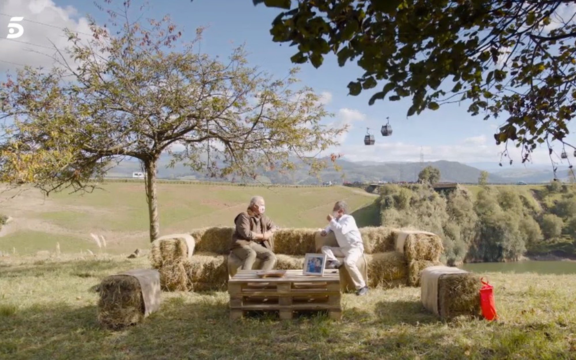 Miguel Ángel Revilla critica la gestión de la pandemia y hace autocrítica: "Fui al 8M y fue un error"