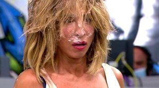 Guerra a tartazos entre María Patiño y Kiko Hernández por el cabreo del colaborador en su cumpleaños