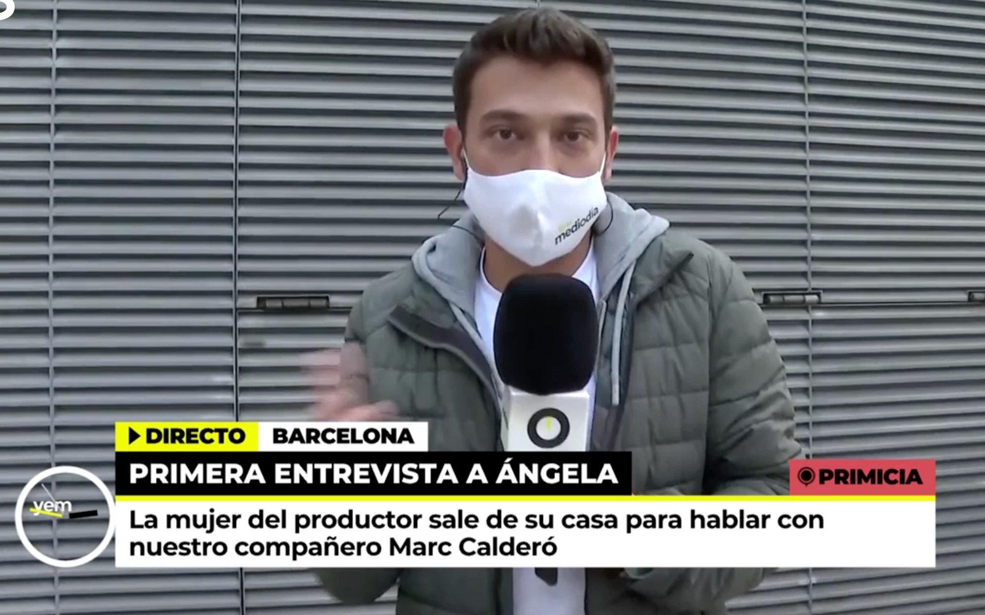 Ángela, la mujer de Mainat, reaparece para dar cruasanes a los periodistas de 'Ya es mediodía' y 'Sálvame'