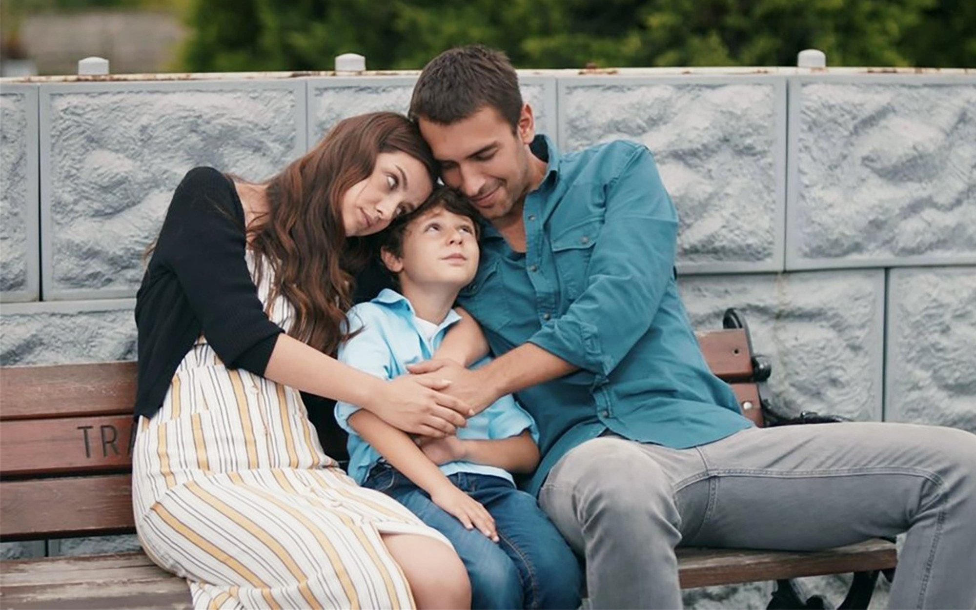 'Fugitiva' (3,3%), 'Elif' (3,2%) y 'Amarte así, Frijolito' (3,8%), imbatibles en Nova