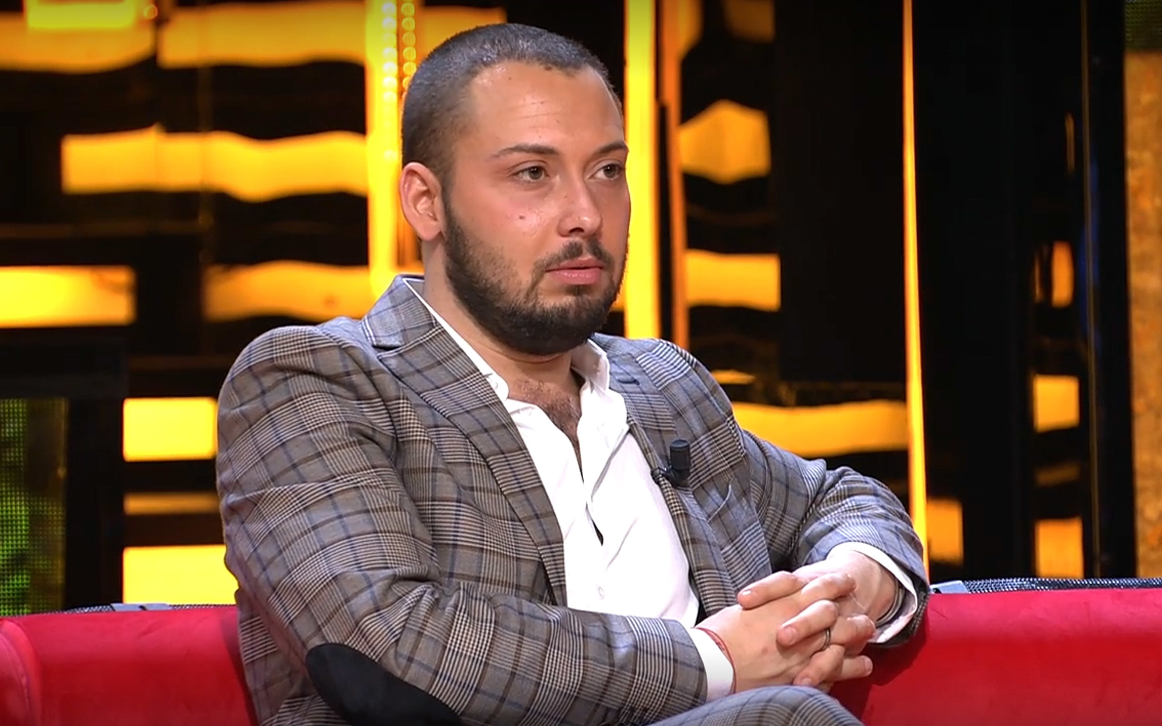 Acusan a José Antonio Avilés de estar envuelto en una presunta nueva estafa: "Debes dinero a una chica"