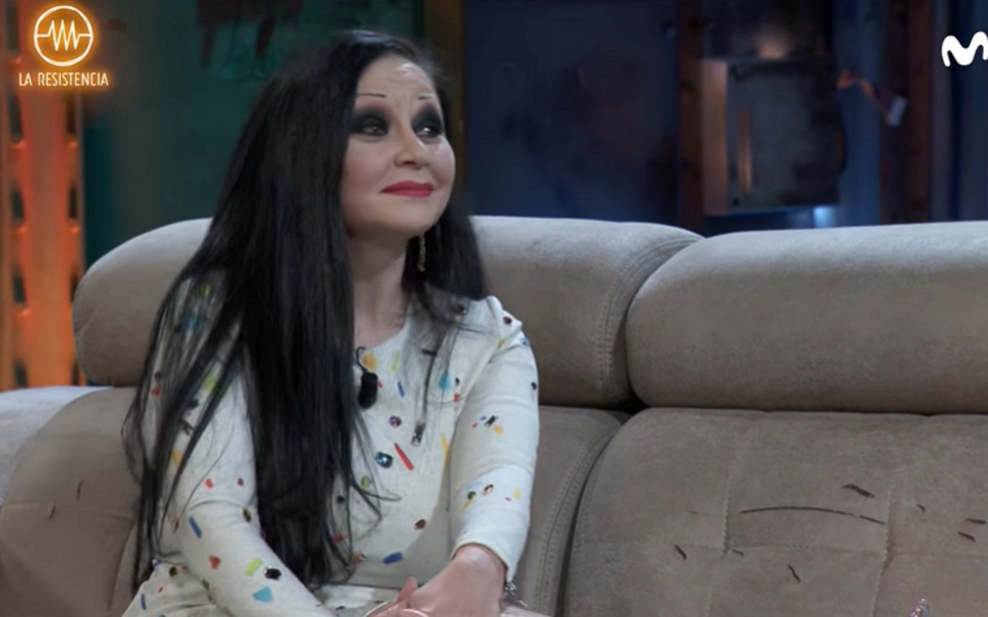 Alaska defiende a Miguel Bosé y su postura negacionista: "Yo soy muy de la teoría de la conspiración"