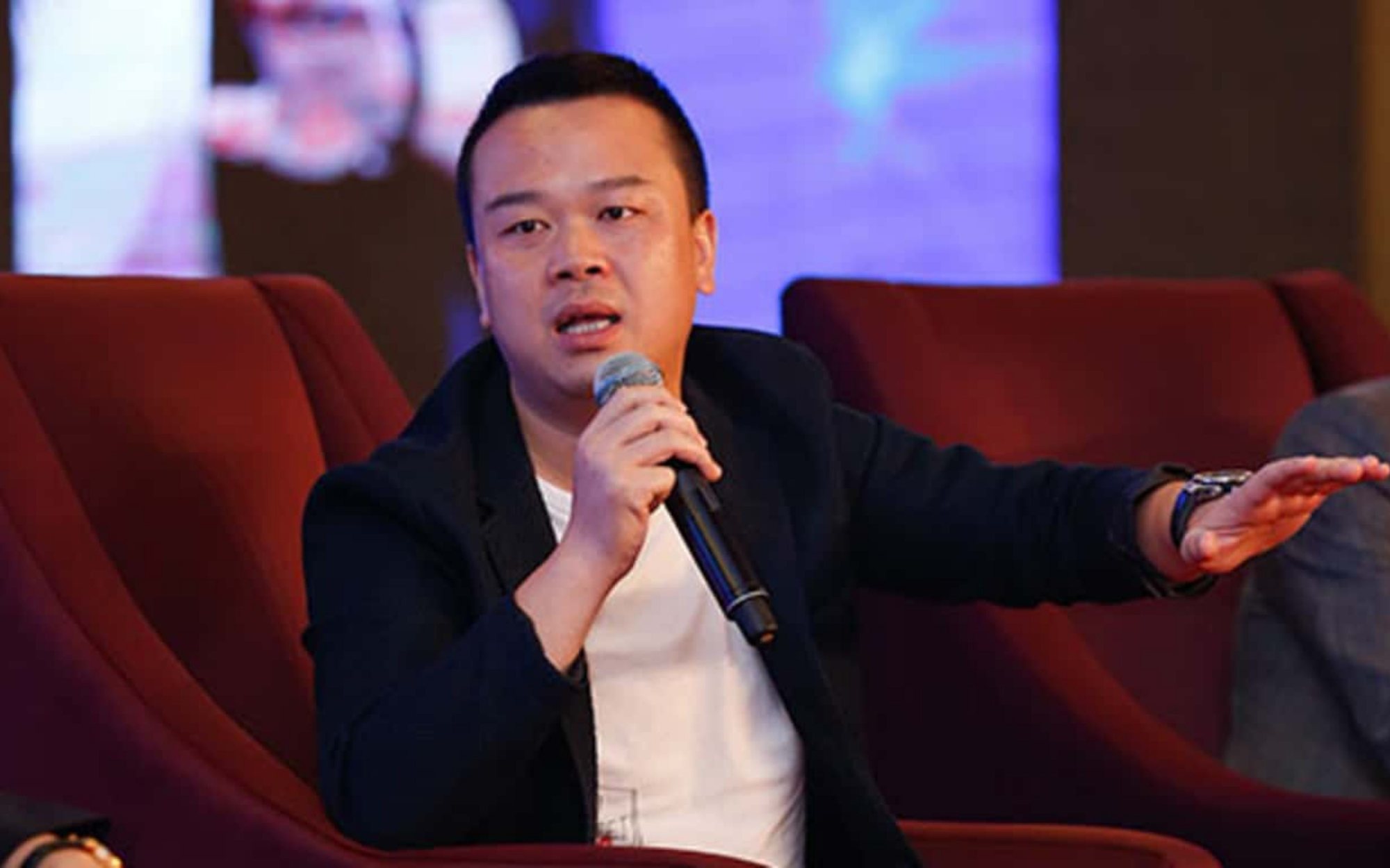 Muere Lin Qi, productor de 'El problema de los tres cuerpos' de Netflix y fundador de Yoozoo