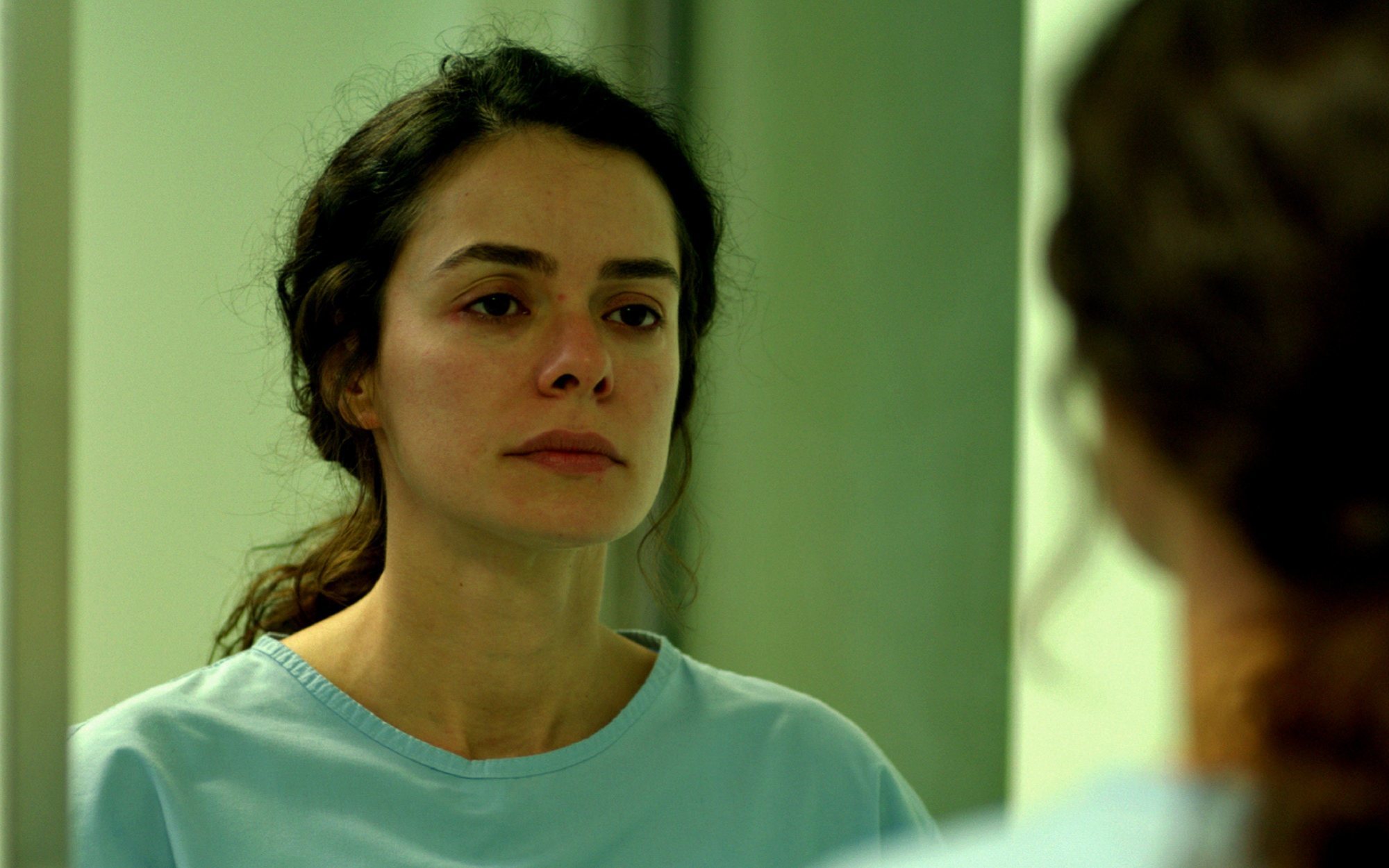 Antena 3 deja a los fans de 'Mujer' sin ver el reencuentro entre sus protagonistas: "Qué decepción"