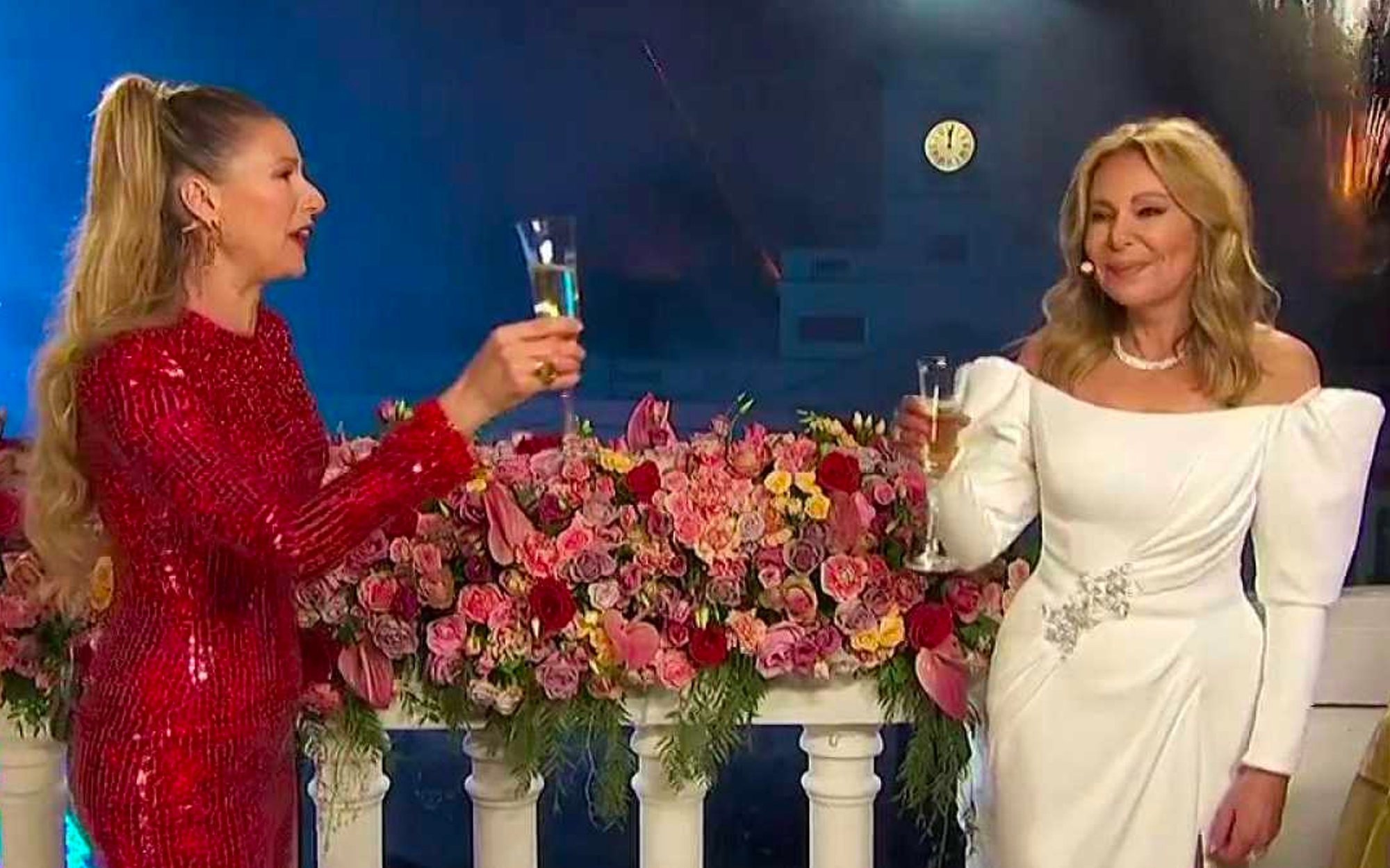 Las Campanadas con Ana Obregón en La 1 lideran con un 29,2% y las de Antena 3 resisten con fuerza (26,4%)