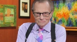 Larry King, ingresado en el hospital por Covid-19