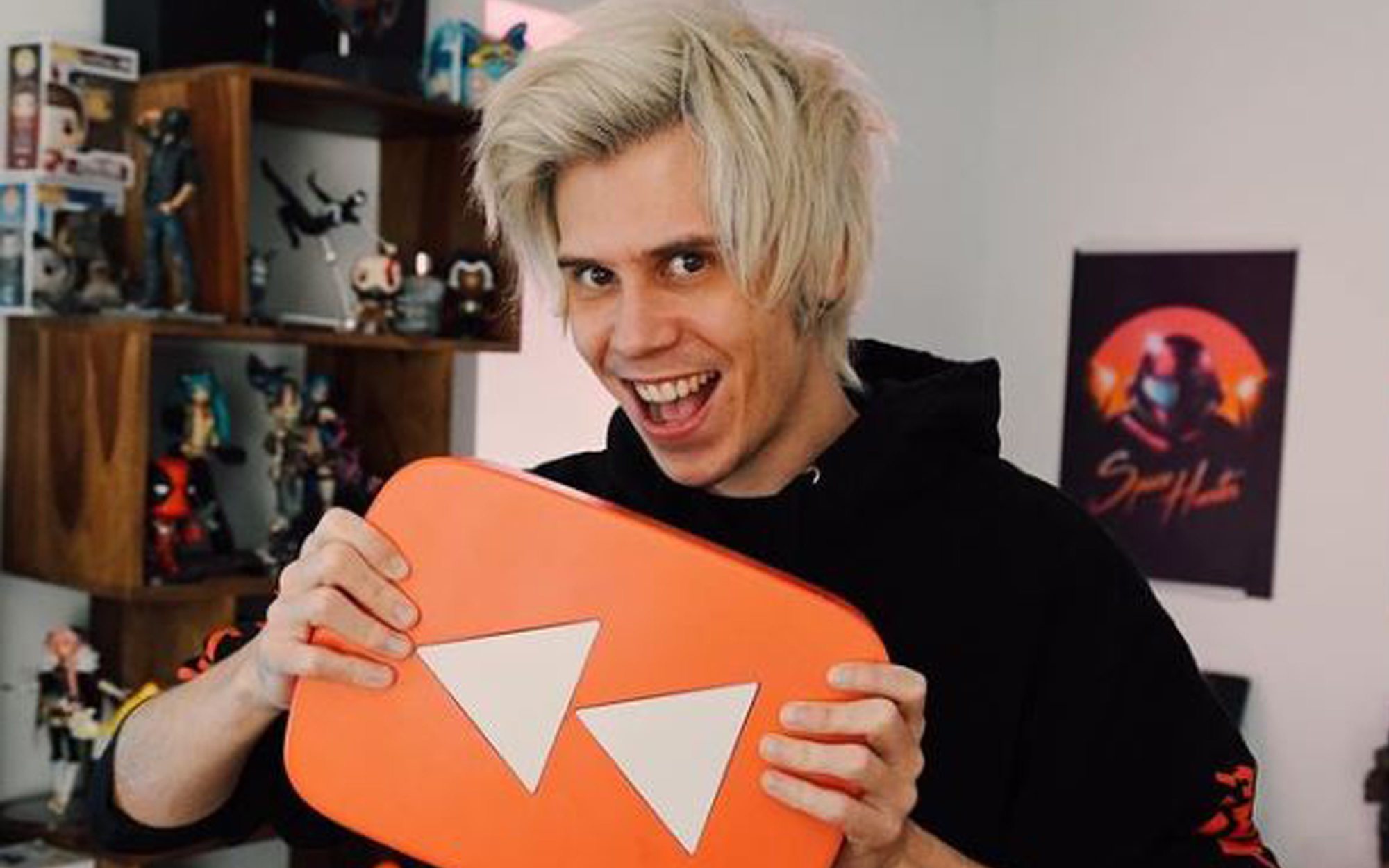 El Rubius desata la polémica al confirmar que tributará en Andorra: "Con 2 millones no tendrá para vivir"