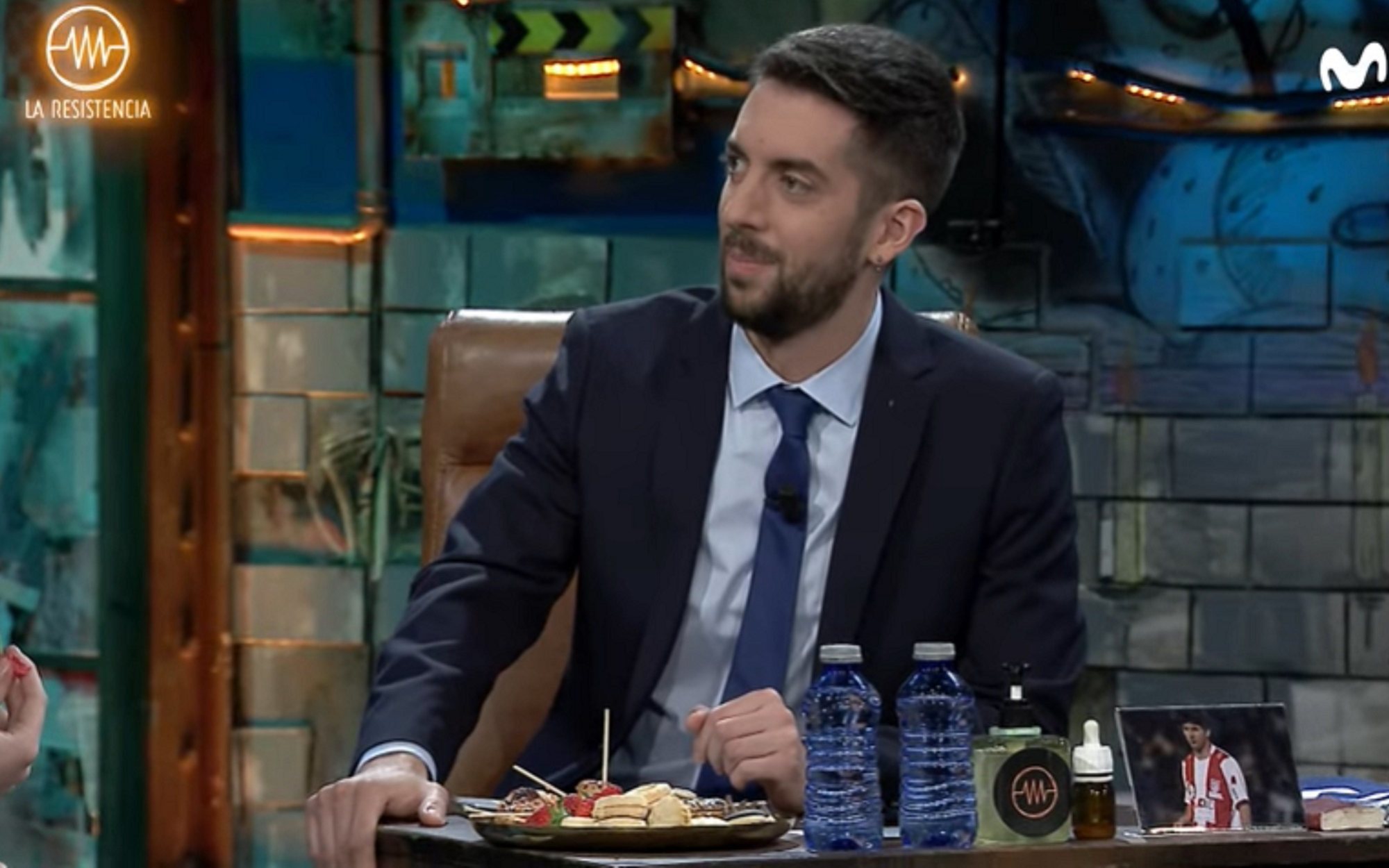 Broncano llama a Candela Peña para que le ceda su Goya a una de las actrices de "Las Niñas"