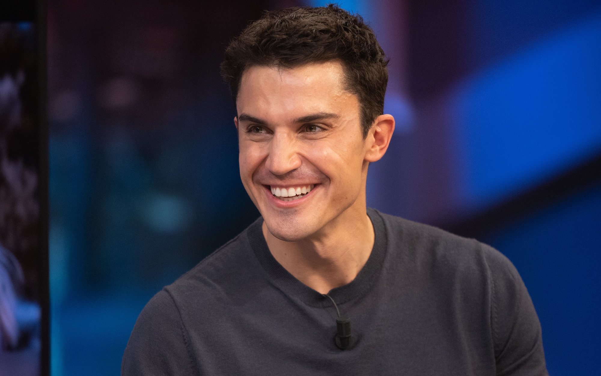 Álex González imita a Bisbal con "Cumpleaños feliz" en 'El hormiguero': "Lo conozco y no le hace tanta gracia"