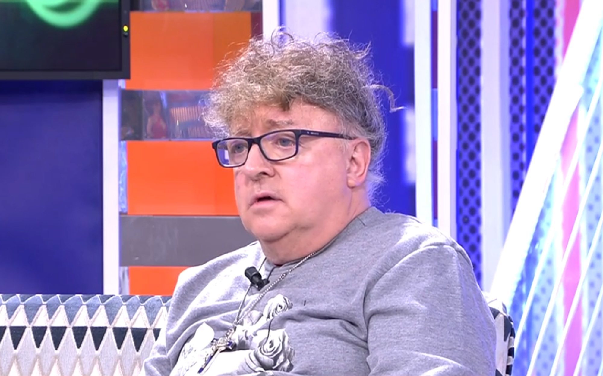 Paco Porras reaparece en televisión y confiesa que se ha prostituido: "Llegaron a mearme en la boca"