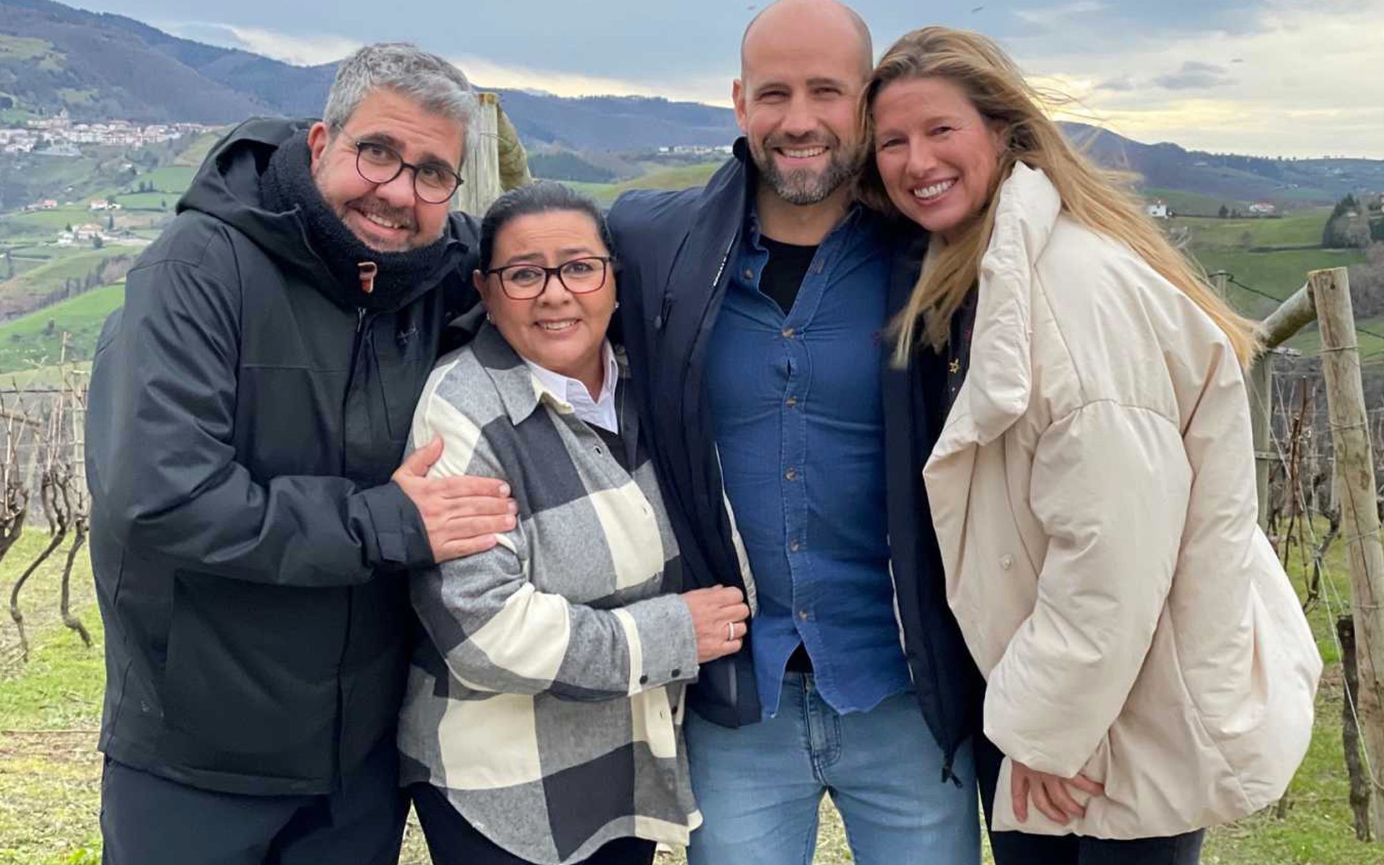 TVE mueve 'Dos parejas y un destino' al viernes tras su discreto estreno