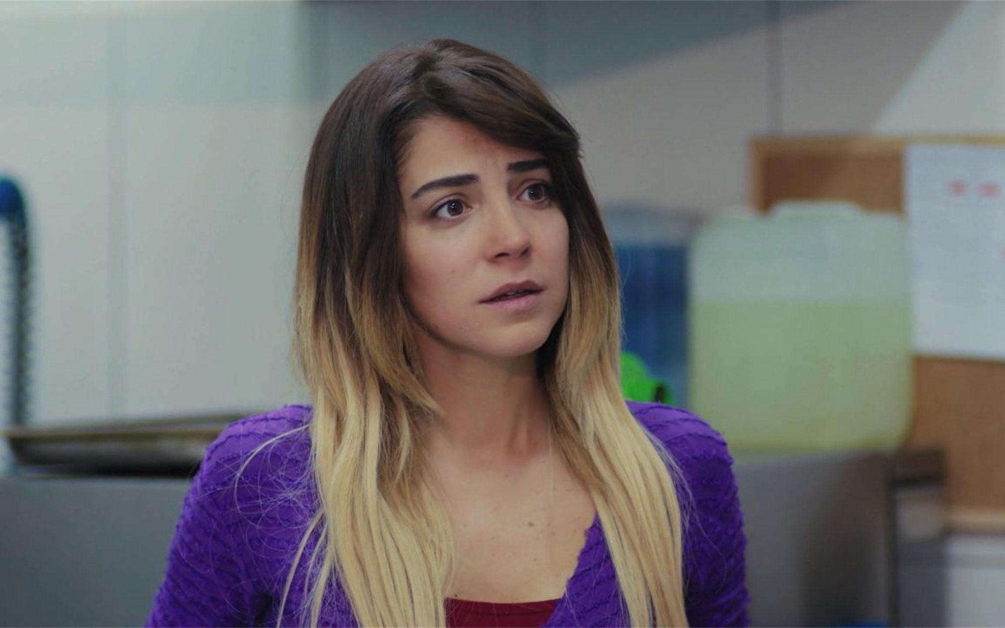 'Mujer' (17,7%) no se baja del trono y vence a 'El debate de las tentaciones' (16,4%)