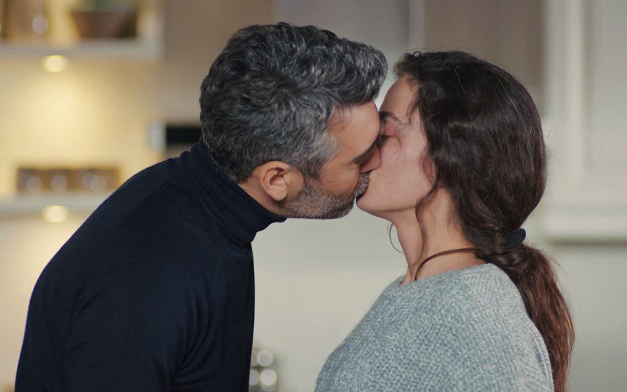 'Mujer' sube hasta un fantástico 20,3% y lidera con amplitud sobre 'Love is in the air' (12%)