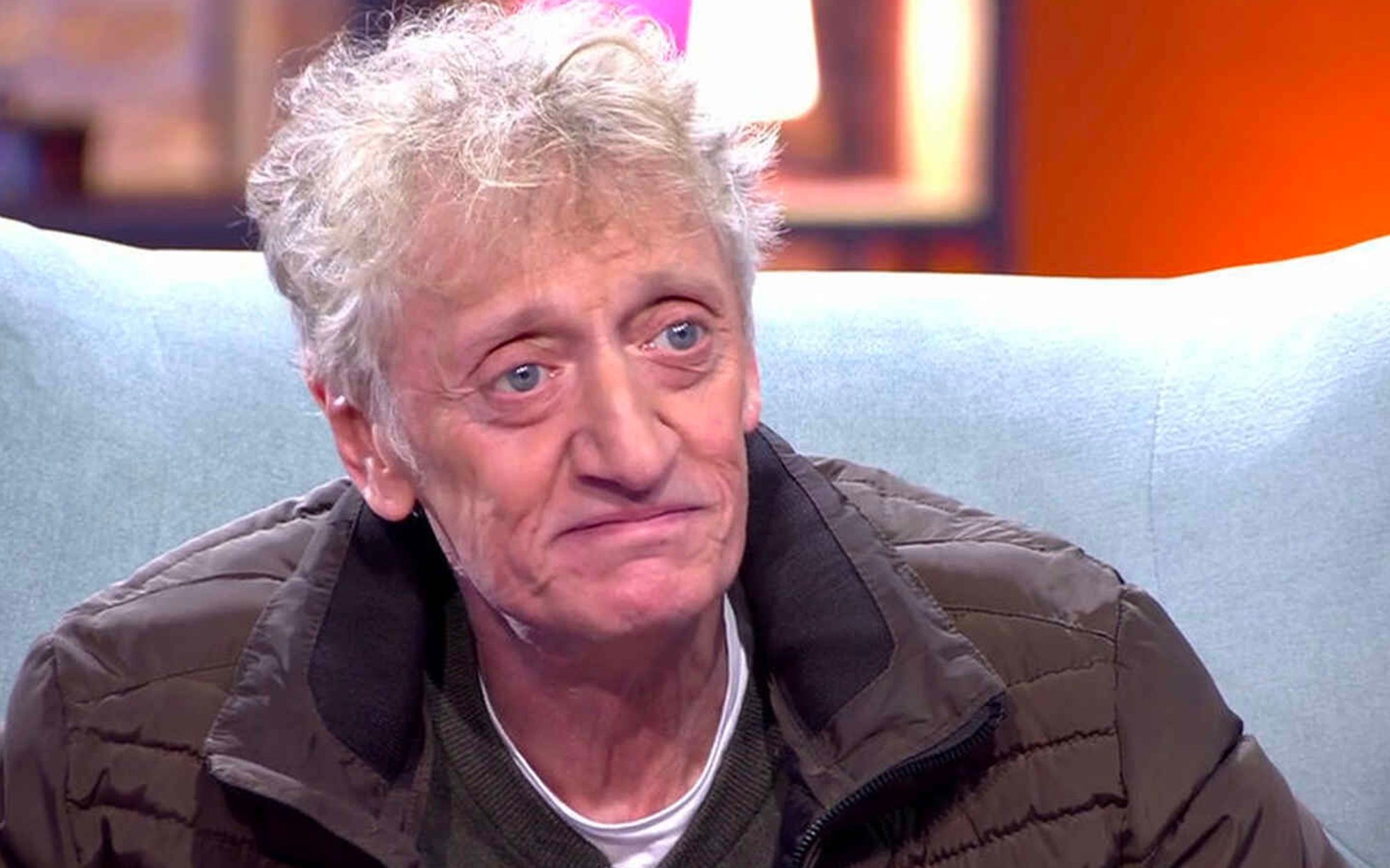 Enrique San Francisco, en la UCI pero fuera de peligro: "Todavía no puedo andar y el respirador está a mano"