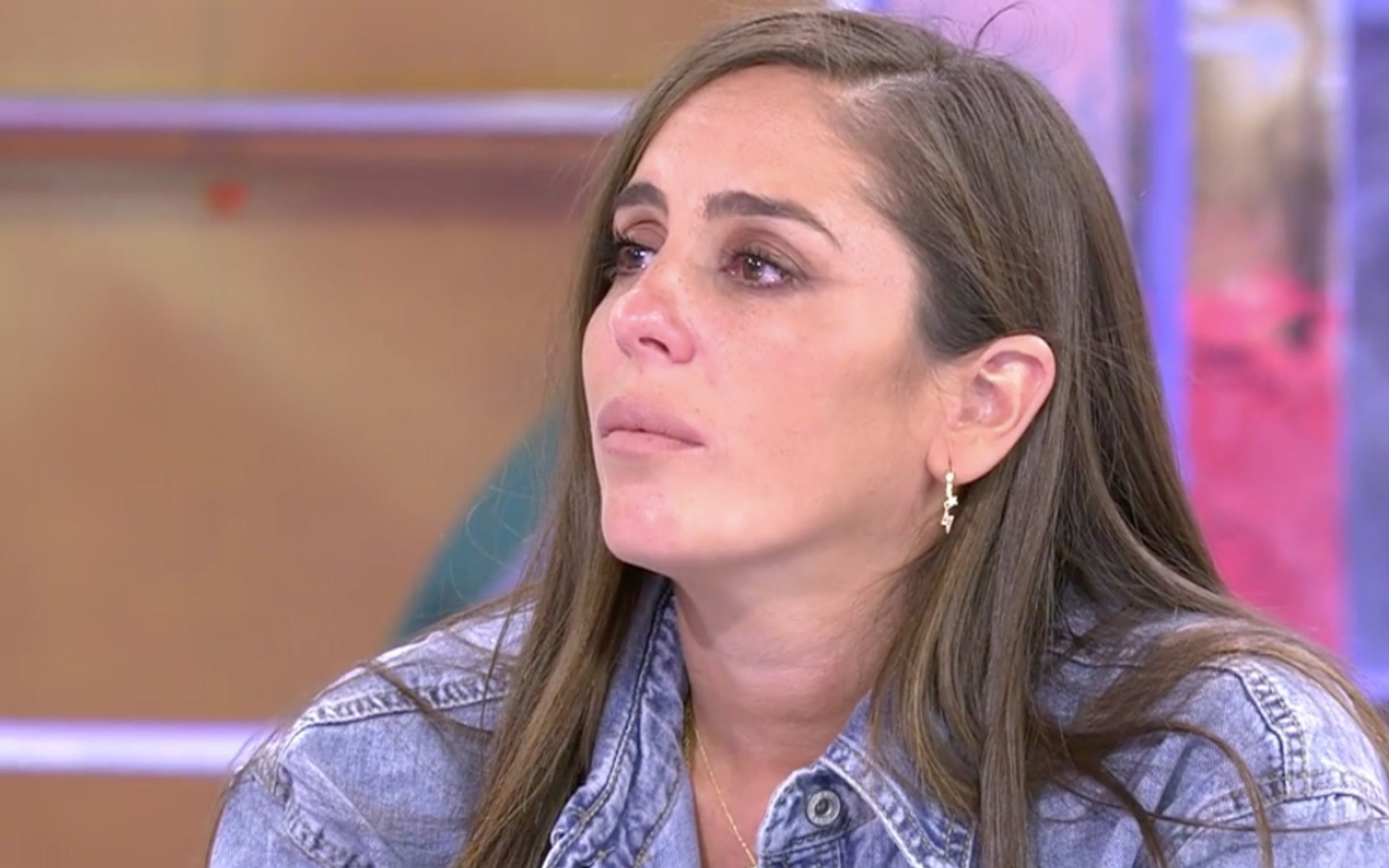 Una llamada de Kiko Rivera arranca las lágrimas de Anabel Pantoja en su ¿despedida? de 'Sálvame'
